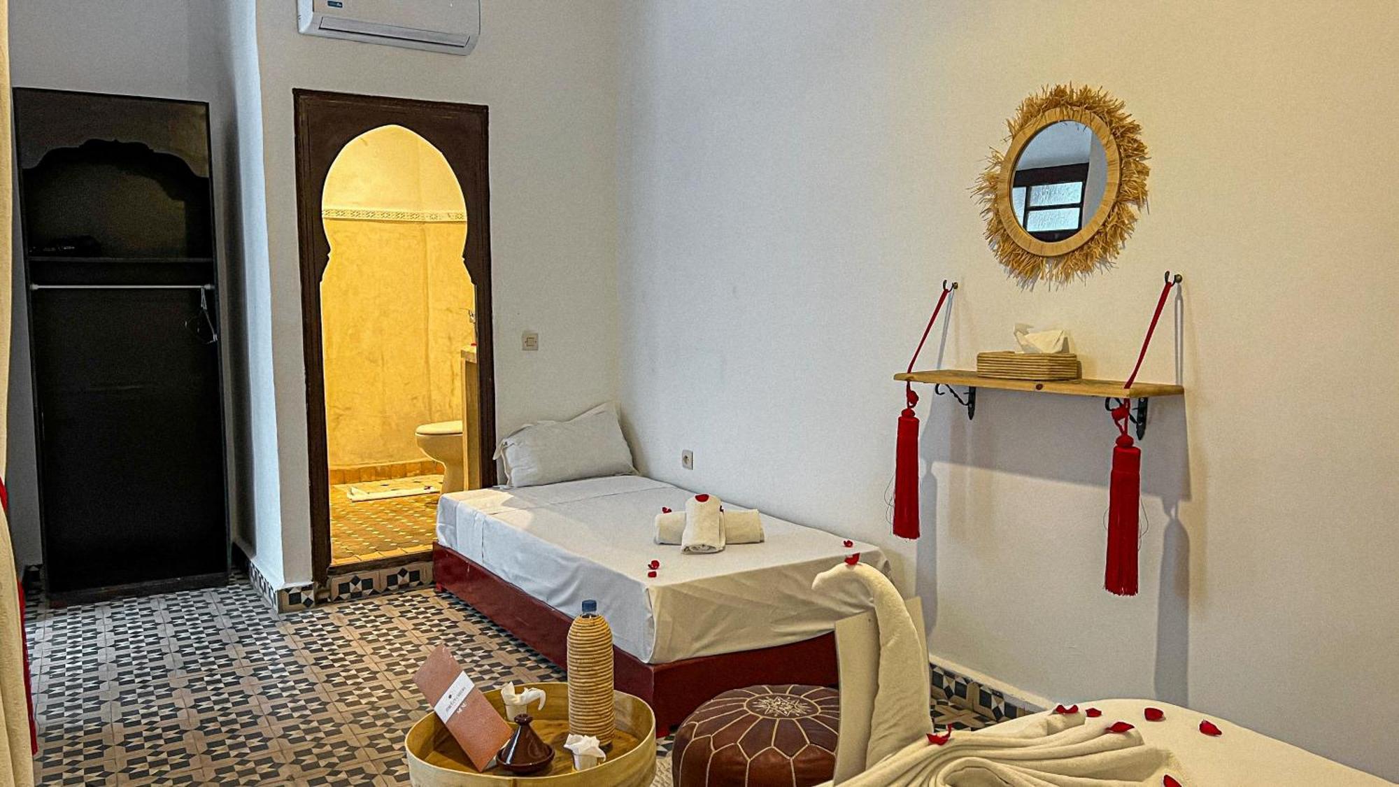 Riad Tzizwit Boutique Hotel & Spa Marrakesh Luaran gambar